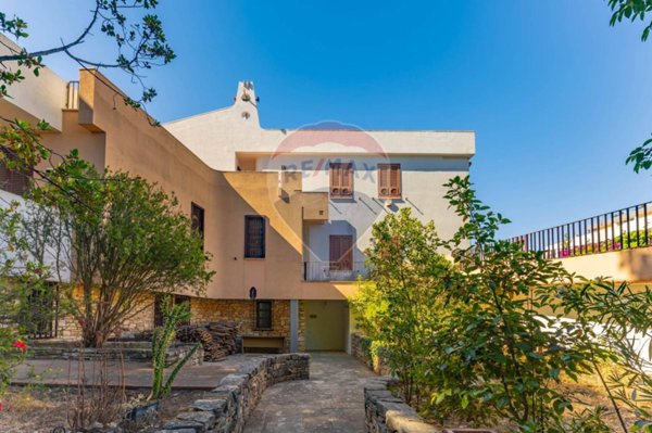 casa indipendente in vendita a Bari in zona Santo Spirito