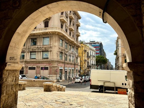 appartamento in vendita a Bari in zona Città Vecchia