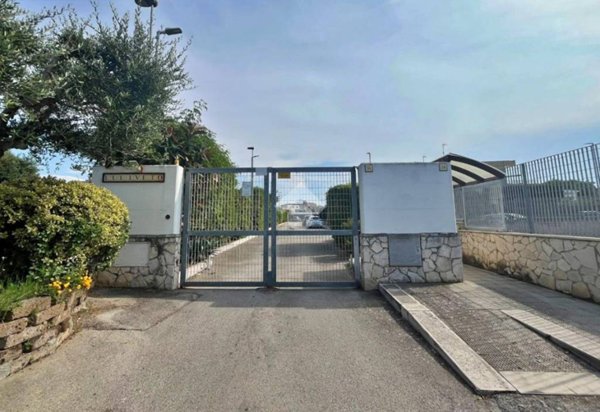 casa indipendente in vendita a Bari in zona Japigia