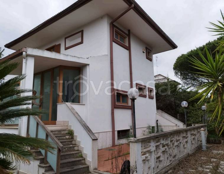 casa indipendente in vendita a Bari in zona Japigia