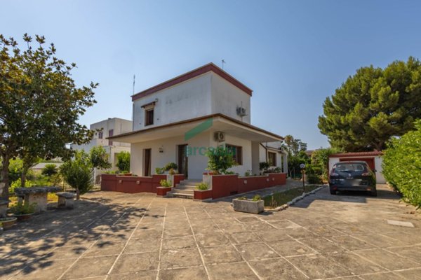 casa indipendente in vendita a Bari in zona Palese/Macchie