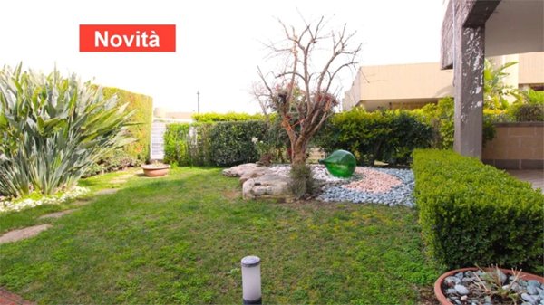 casa indipendente in vendita a Bari in zona Carrassi