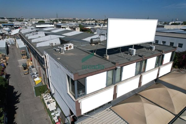 ufficio in vendita a Bari in zona Zona Industriale