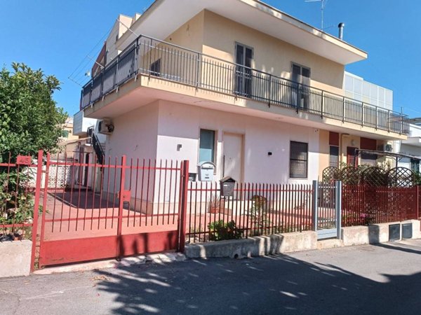 casa indipendente in vendita a Bari in zona San Paolo