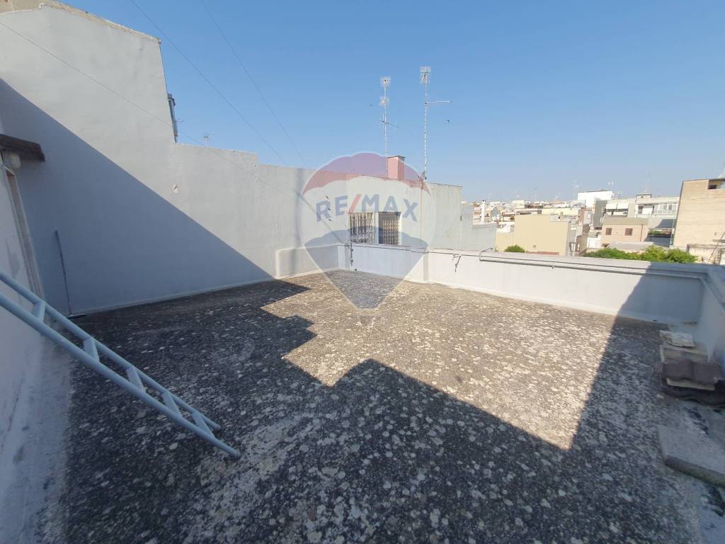 appartamento in vendita a Bari in zona Carbonara
