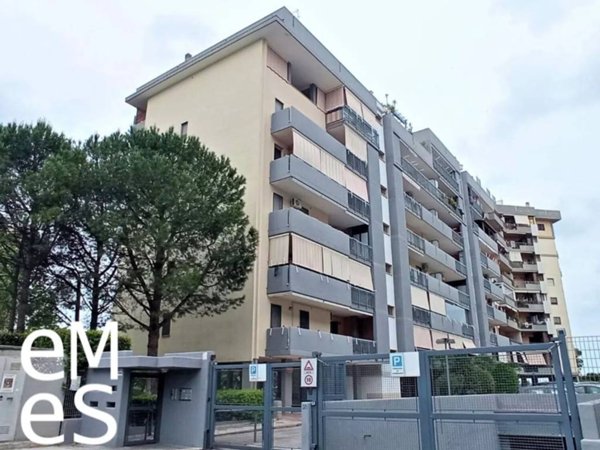 appartamento in vendita a Bari in zona Carbonara