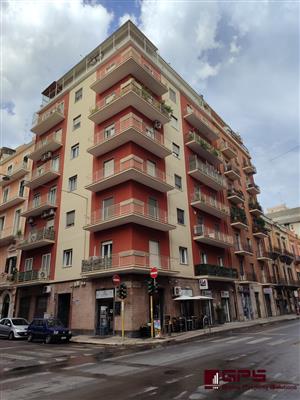 appartamento in vendita a Bari in zona Murat