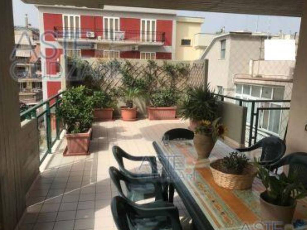appartamento in vendita a Bari in zona Madonnella