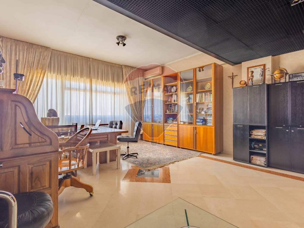 appartamento in vendita a Bari in zona Libertà