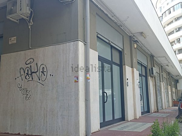 quadrivano in vendita a Bari in zona Poggiofranco