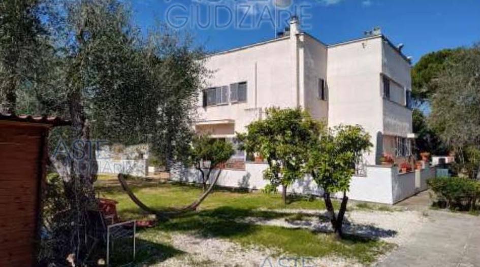 casa indipendente in vendita a Bari in zona Santo Spirito