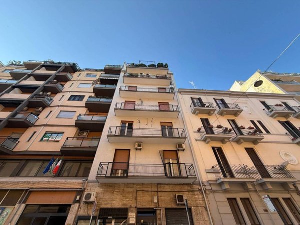 negozio in vendita a Bari in zona Madonnella