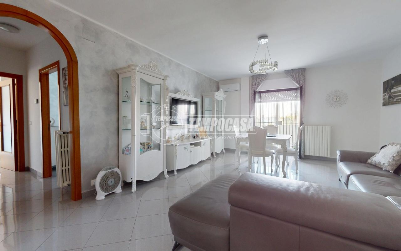 appartamento in vendita a Bari in zona Carbonara