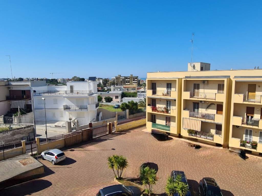 appartamento in vendita a Bari in zona Palese/Macchie