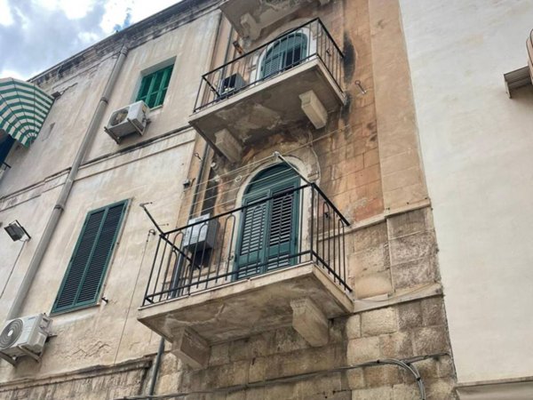 casa indipendente in vendita a Bari in zona Murat