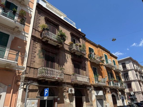 appartamento in vendita a Bari in zona Libertà