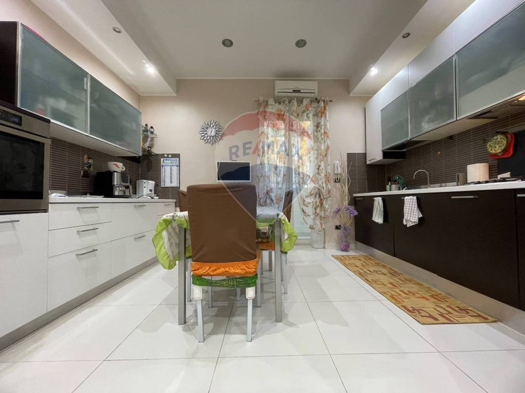 appartamento in vendita a Bari in zona Carrassi