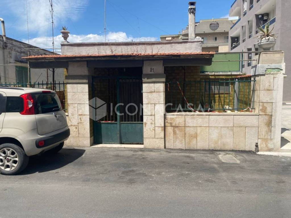 casa indipendente in vendita a Bari in zona San Girolamo