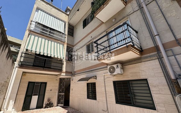 appartamento in vendita a Bari in zona Carbonara