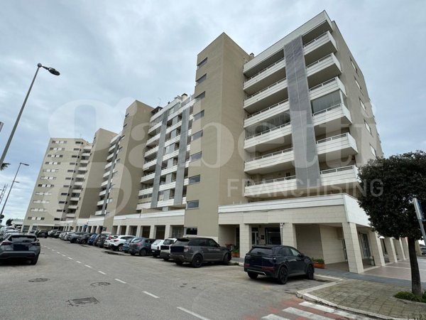 appartamento in vendita a Bari in zona Palese/Macchie