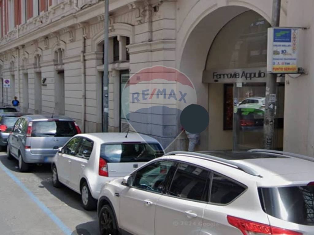 negozio in vendita a Bari in zona Murat