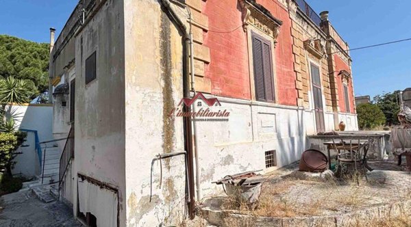 casa indipendente in vendita a Bari in zona Carbonara