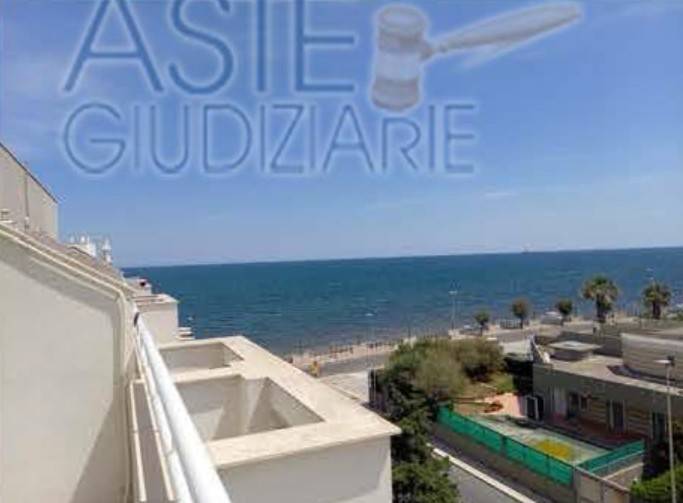 appartamento in vendita a Bari in zona Santo Spirito