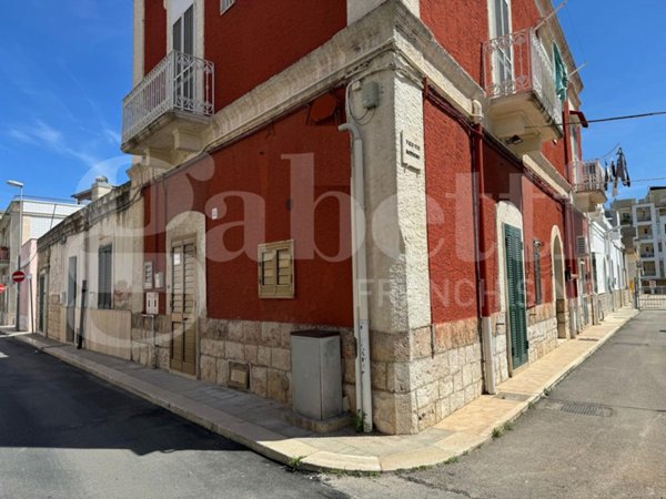 casa indipendente in vendita a Bari in zona Palese/Macchie