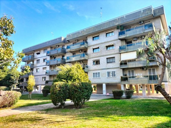 appartamento in vendita a Bari in zona Carbonara