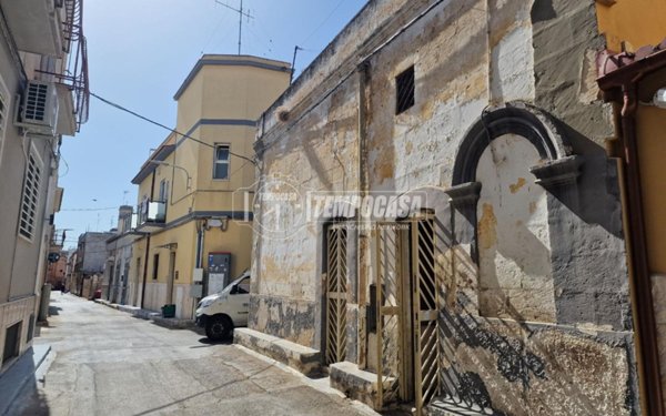 casa indipendente in vendita a Bari in zona Carbonara