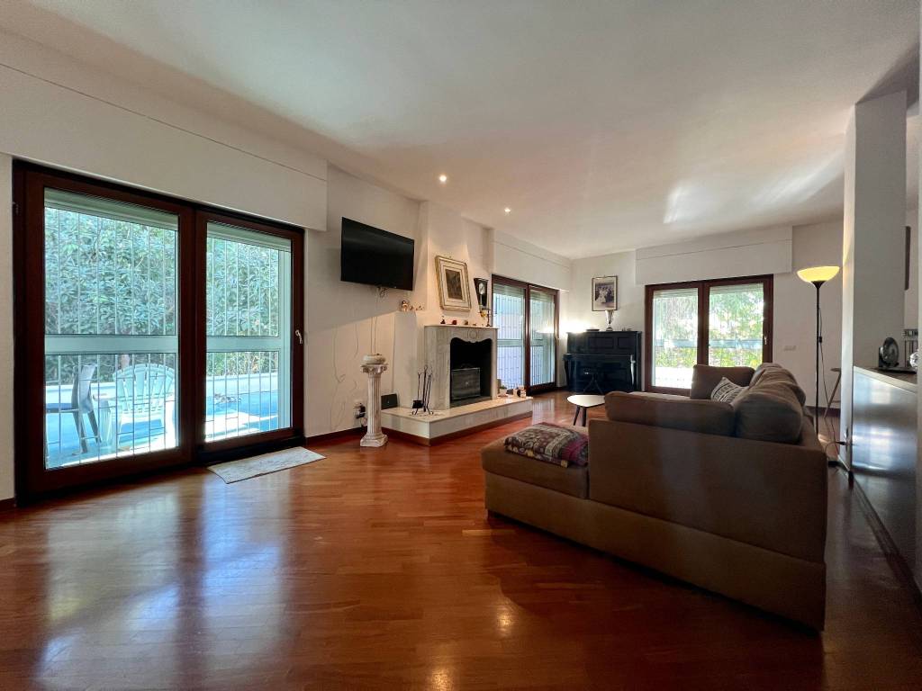 casa indipendente in vendita a Bari in zona Ceglie del Campo