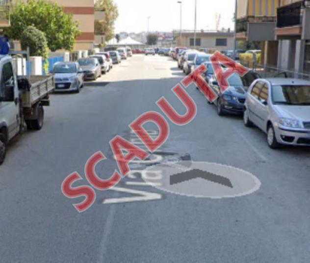 pentavano in vendita a Bari in zona Japigia