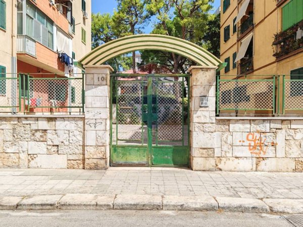 appartamento in vendita a Bari in zona Carrassi