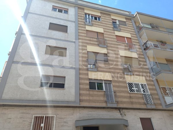 appartamento in vendita a Bari in zona Picone