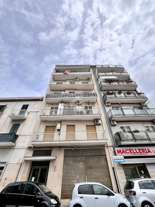 casa indipendente in vendita a Bari in zona Carrassi