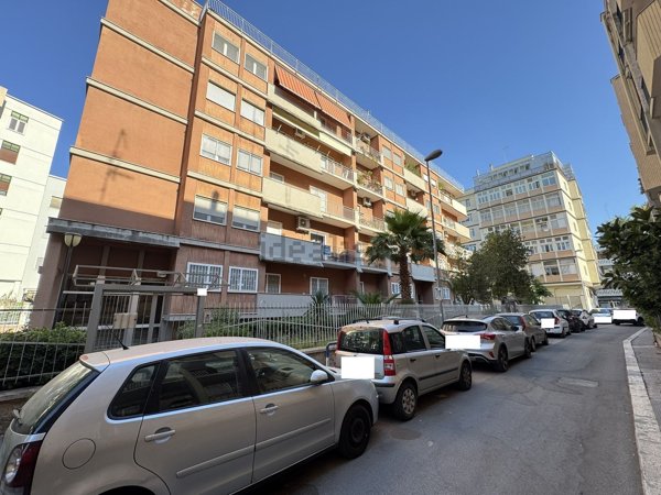 appartamento in vendita a Bari in zona Picone