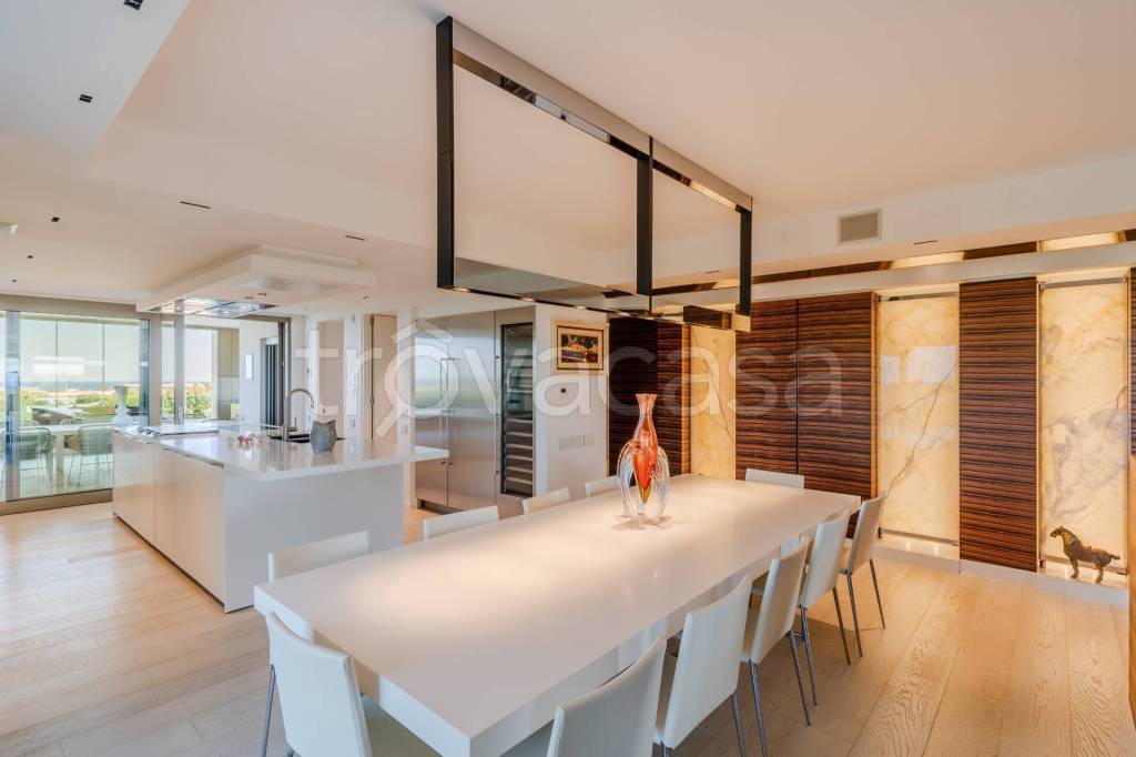 appartamento in vendita a Bari in zona Torre a Mare