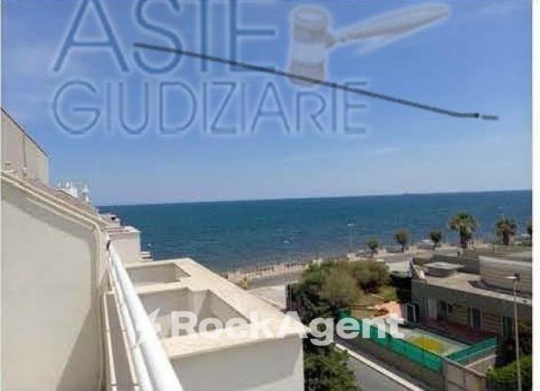 appartamento in vendita a Bari in zona Palese/Macchie