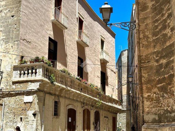 appartamento in vendita a Bari in zona Città Vecchia