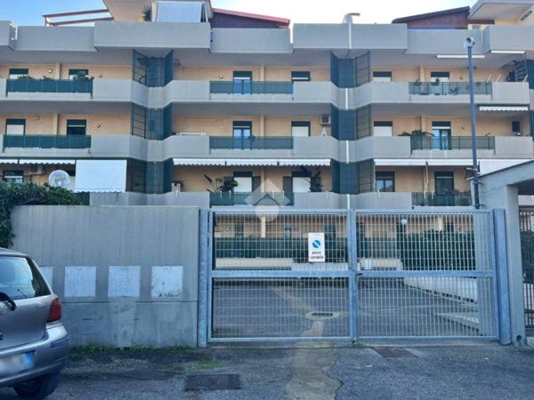 appartamento in vendita a Bari in zona Torre a Mare