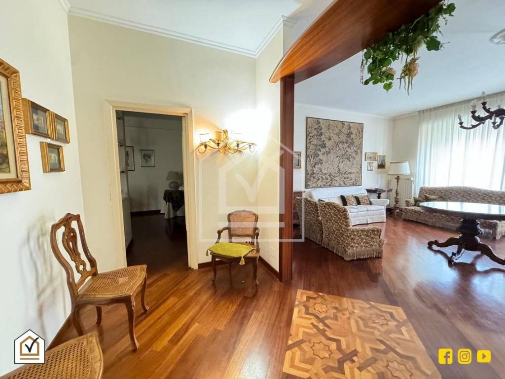 appartamento in vendita a Bari in zona Murat