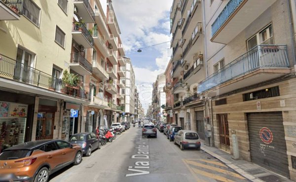 trivano in vendita a Bari in zona Murat