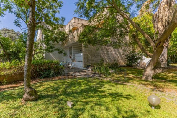 casa indipendente in vendita a Bari in zona Parco Adria