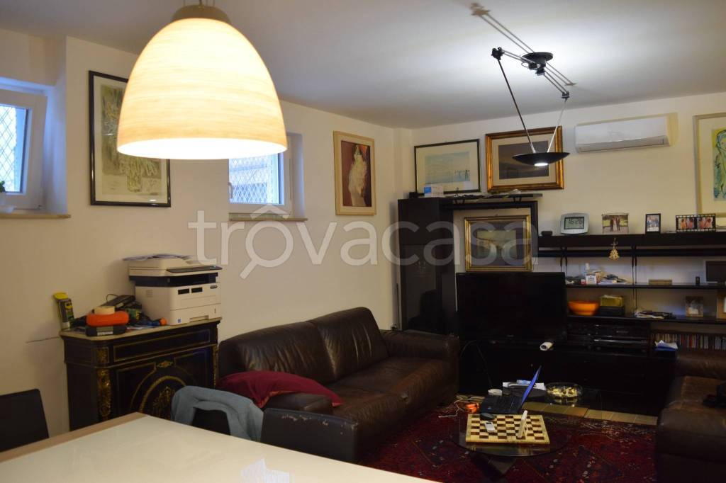 appartamento in vendita a Bari in zona Carbonara