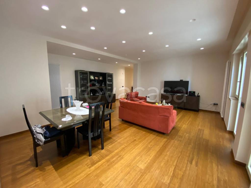 appartamento in vendita a Bari in zona Murat