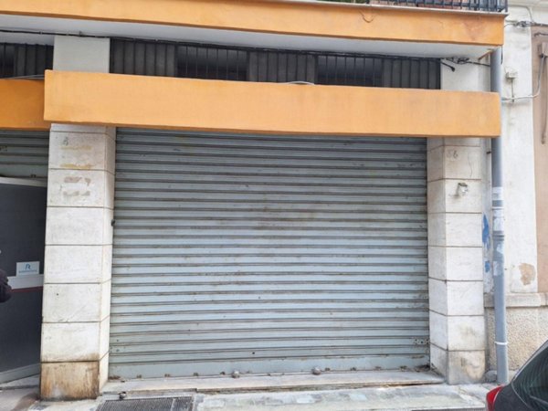 locale di sgombero in vendita a Bari in zona San Pasquale