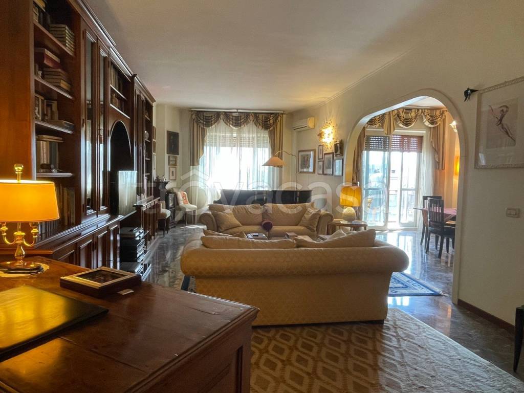 appartamento in vendita a Bari in zona Murat