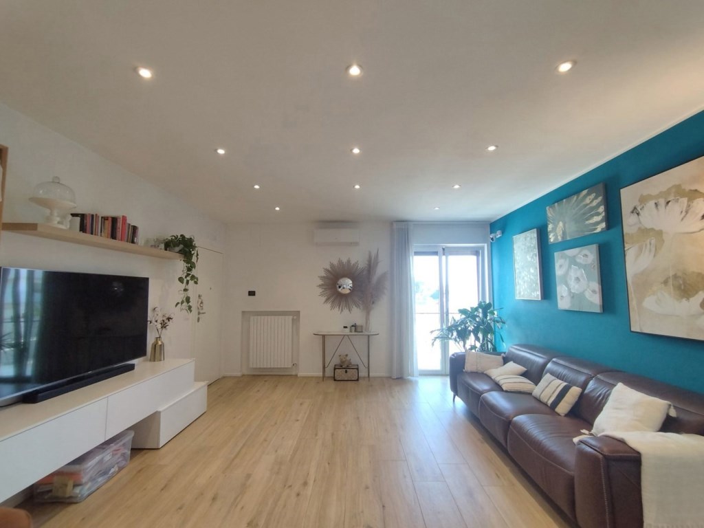 appartamento in vendita a Bari in zona Carbonara