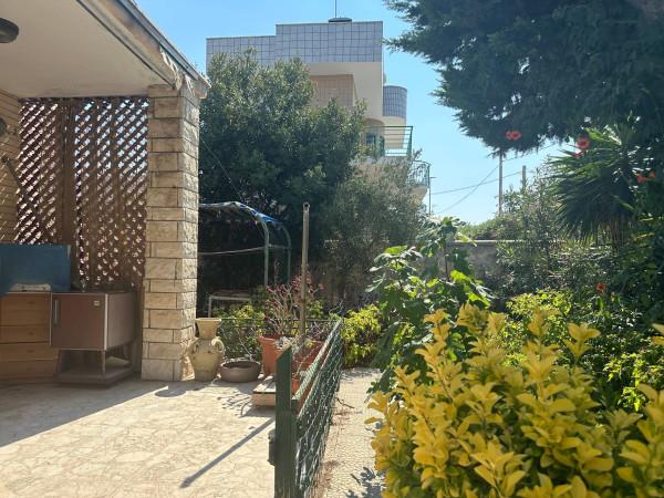 casa indipendente in vendita a Bari in zona Santo Spirito