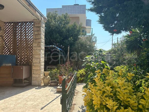 casa indipendente in vendita a Bari in zona Santo Spirito